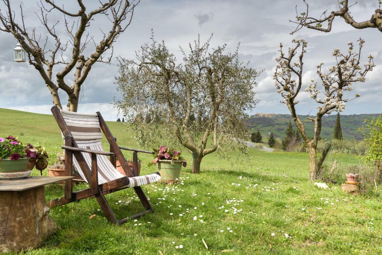 הוילה מונטיקיילו Agriturismo Campo Alla Piana מראה חיצוני תמונה