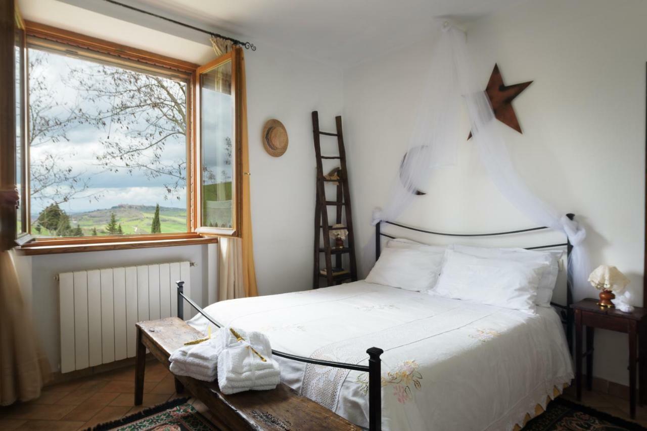 הוילה מונטיקיילו Agriturismo Campo Alla Piana מראה חיצוני תמונה